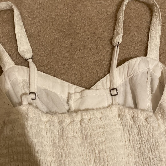 Hollister lace romper - Picture 3 of 5